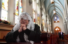 Cleveland newspaper on Vatican II and TLM