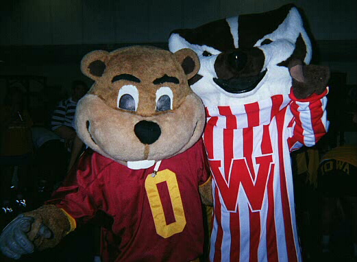 27-28 Jan: Minnesota defeats Wisconsin