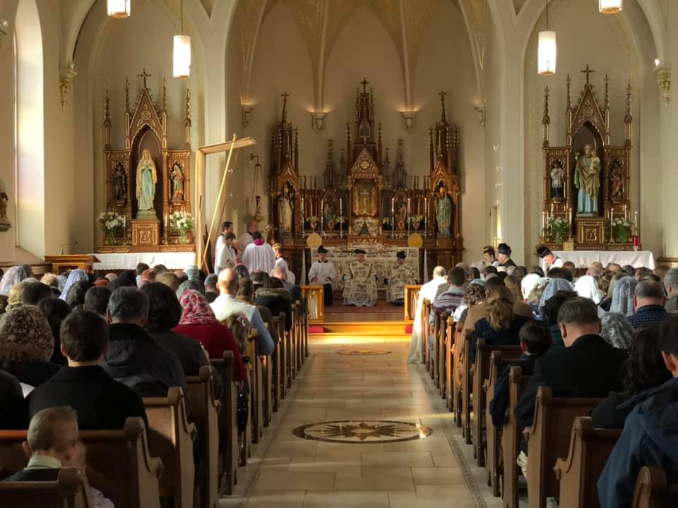 Pontifical Mass with Card. Burke
