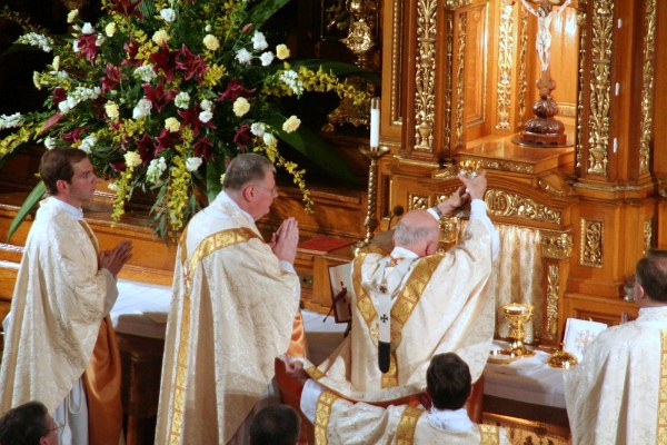 Chicago: Wonderful liturgical eye-candy, St. John Cantius style