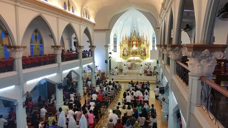 PHILIPPINES: Card. Zen celebrates TLM during Eucharistic Congress