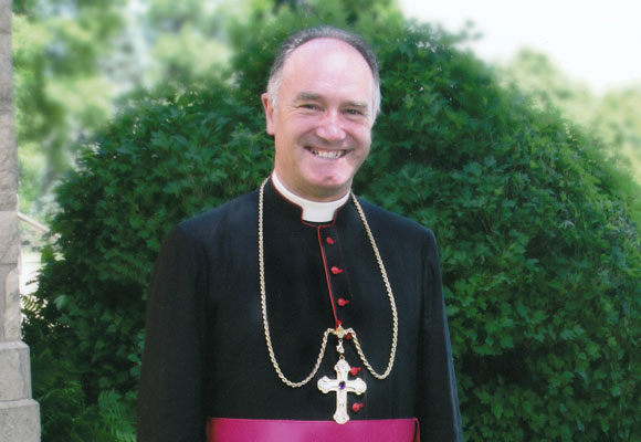 SSPX Superior Bp. Fellay and his defense of Pope Benedict