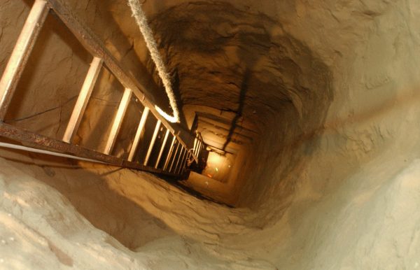 Lefeverist smuggling tunnel discovered by Swiss Guards.