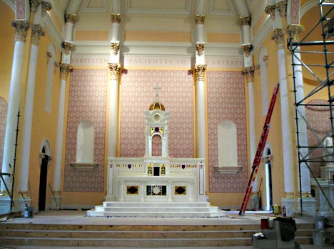 KC: Glorious new altars for the TLM parish - eye candy