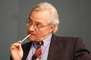 The most recent rubbish from the WaPo's E.J. Dionne. Fr. Z responds.